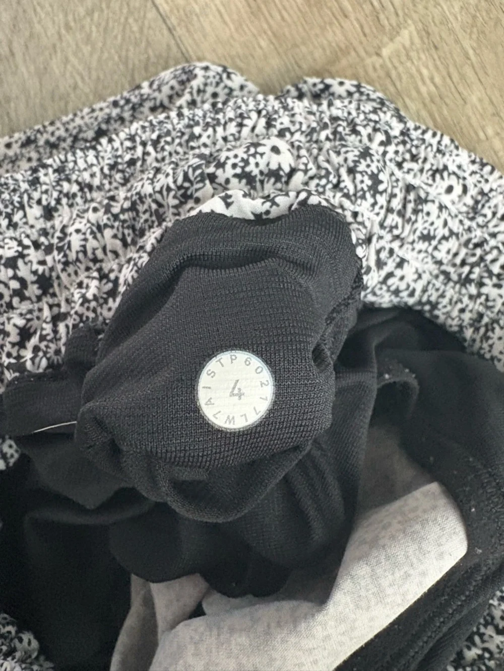 lululemon athletica lululemon hotty
